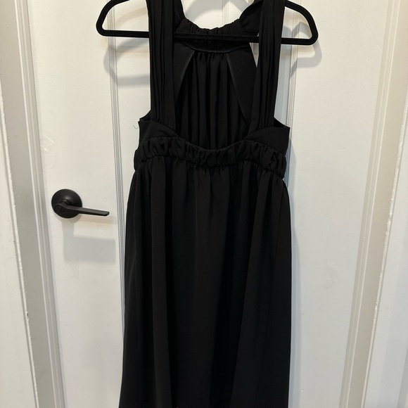 Zara Backless dress - Picture 2 of 3